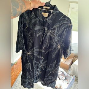 Quicksilver shirt slim fit Size L